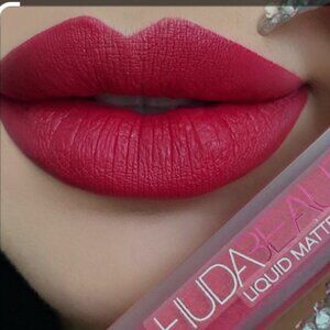 BD 2 for 24$ - NEW Huda (1.9ml) Liquid Lipstick in Heartbreaker